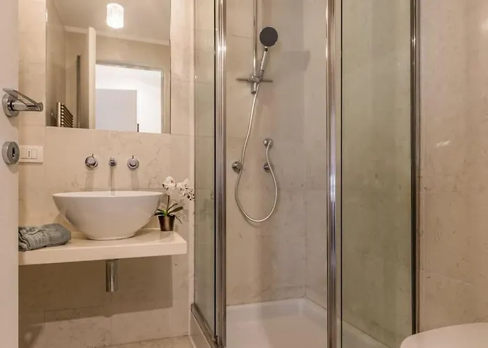 Three Floors Apartamento *